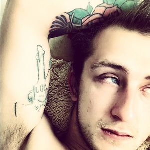 Meet your Posher, Aj